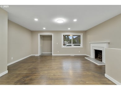 4565 NE 86th Ave, Portland, OR 97220 - photo 7