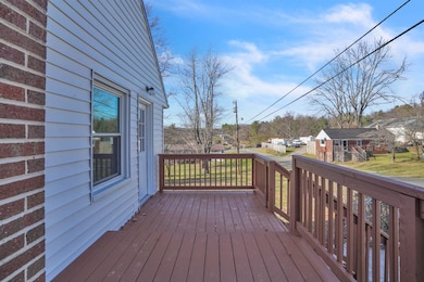 1125 Peppers Ferry Rd, Pulaski, VA 24301 - photo 5