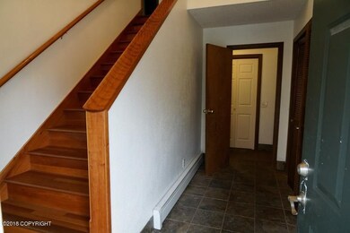 2-Entry Hallway