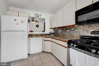 433 Atlanta Ct unit 433, Sewell, NJ 08080 - photo 6