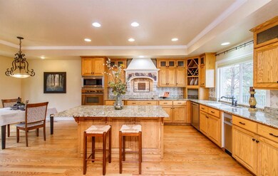 3800 Walker Creek Rd, Central Point, OR 97502 - photo 5