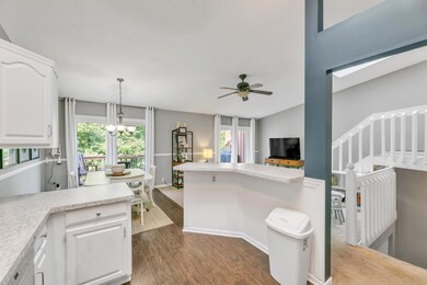 3512 Douglas Dr N, Minneapolis, MN 55422 - photo 4