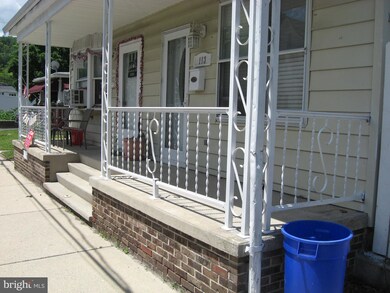 113 E Patterson St, Saint Clair, PA 17970 - photo 3