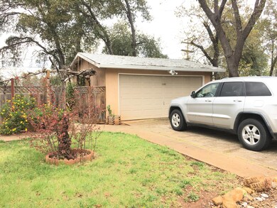 Detached Garage