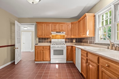 15 Laurel Hill Rd, Ridgefield, CT 06877 - photo 3