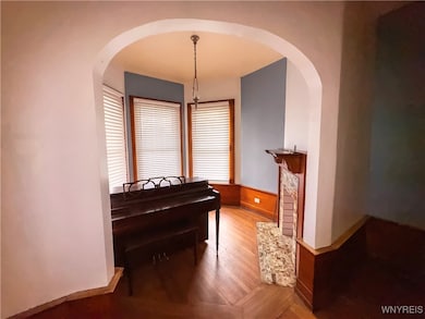 676 Northampton St, Buffalo, NY 14211 - photo 7