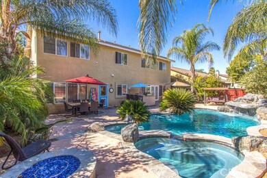 35808 Avignon Ct, Winchester, CA 92596 - photo 2