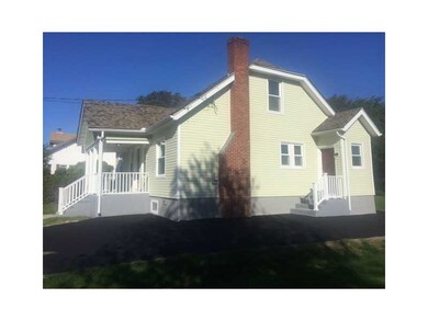 22 Haskins Ave, Tiverton, RI 02878 - photo 3