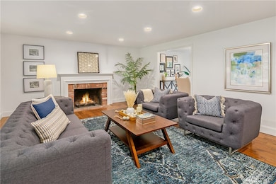 9014 SE 50th St, Mercer Island, WA 98040 - photo 4