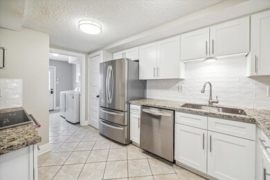 14236 Misty Meadow Ln, Houston, TX 77079 - photo 3