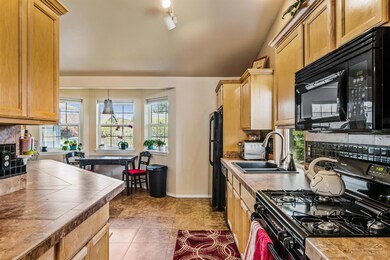 21336 Pelican Dr, Bend, OR 97701 - photo 7