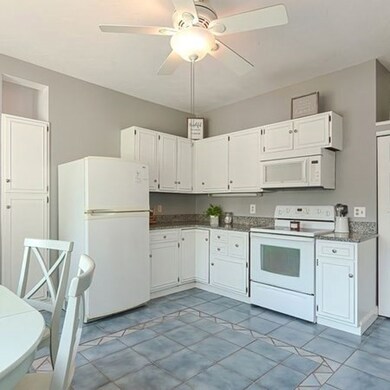 72 Apple D'Or Rd unit B, Framingham, MA 01701 - photo 3