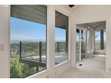 3032 NE Rocky Butte Rd, Portland, OR 97220 - photo 7