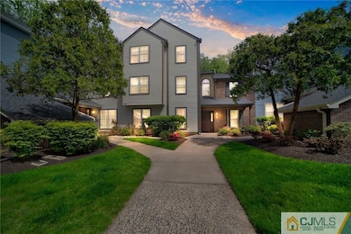 5052 Beech Ct, Monmouth Junction, NJ 08852 - photo 3