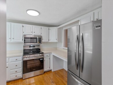 324 Union St unit 6, Millis, MA 02054 - photo 5