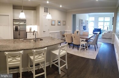 2187 Hemlock Bay Rd, Dumfries, VA 22026 - photo 5