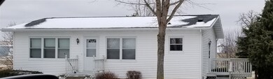 100 Milke Dr, Potosi, WI 53820 - photo 4