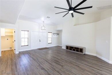 Spacious main living room/family room