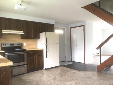 512 N Broadway, Wind Gap, PA 18091 - photo 3