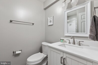 608 Pendleton Ln, Strasburg, VA 22657 - photo 6