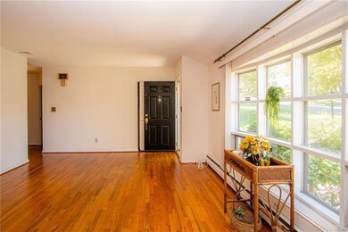 1141 N 27th St, Allentown, PA 18104 - photo 3