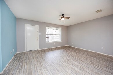 2806 Dove Tree Dr, Alvin, TX 77511 - photo 7