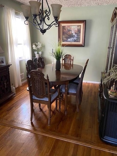 12 Pinecrest Rd, Jersey City, NJ 07305 - photo 3