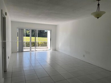 3100 N Palm Aire Dr unit 104, Pompano Beach, FL 33069 - photo 7
