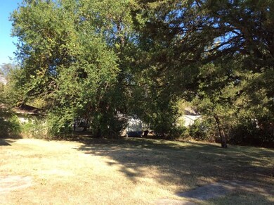 508 W 7th St, Bonham, TX 75418 - photo 5