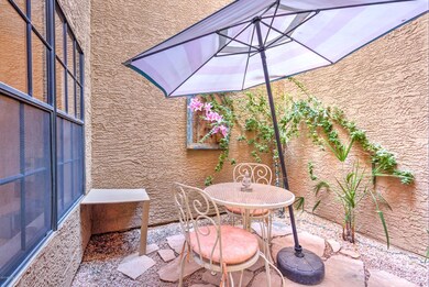 6945 Cochise 120 Patio
