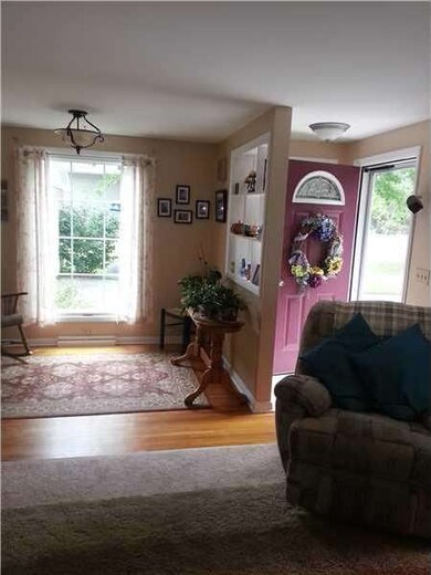 Great Room. dining room used as part of livrm/ gre