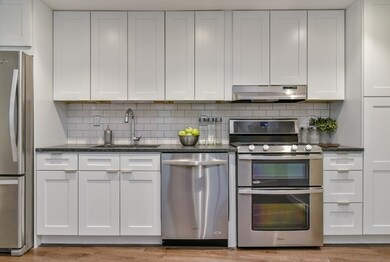 126 Salem St unit PH9, Boston, MA 02113 - photo 3