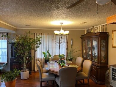 207 Olive St, Cleburne, TX 76031 - photo 3