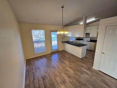 1315 Baywood Rd, Dothan, AL 36305 - photo 4