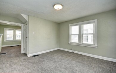 719- Dining Room (2)