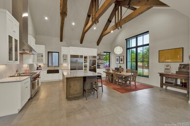 510 Bridal Path, Dripping Springs, TX 78620 - photo 6