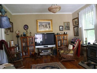 76 Maple St, Hopkinton, NH 03229 - photo 3