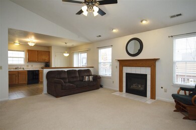 7928 BRIXHAM PLACE, Great Big Living Room with Gas