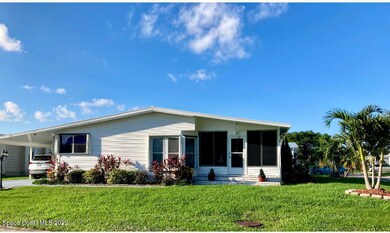 940 Periwinkle Cir, Sebastian, FL 32976 - photo 3