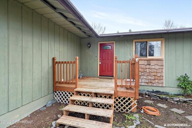 7521 Chad St, Anchorage, AK 99518 - photo 2