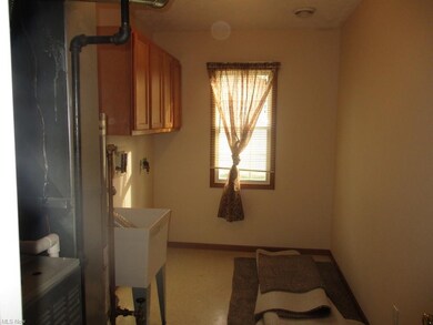 17366 Fairway Dr, Lagrange, OH 44050 - photo 4