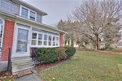 1206 N 24th St, Allentown, PA 18104 - photo 2