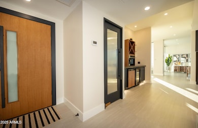 Regency House unit C, Phoenix, AZ 85004 - photo 2