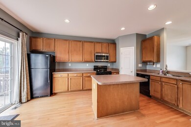 2605 Lotuswood Ct, Odenton, MD 21113 - photo 7