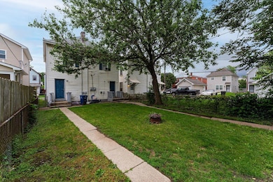35-web-or-mls-Jennifer Krohn - 1808-1810