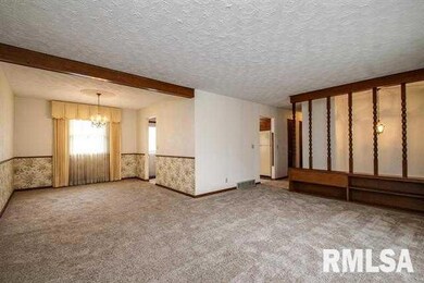 unlisted-address, Moline, IL 61265 - photo 4