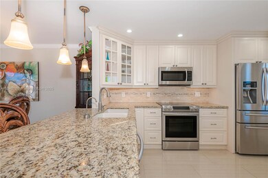 Fairways Co-Op unit 524, Hallandale Beach, FL 33009 - photo 5