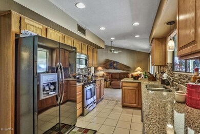 Large side by side refrigerator