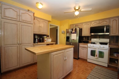 10775 E V Ave, Vicksburg, MI 49097 - photo 7