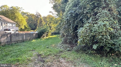 5004 Ingraham St, Riverdale, MD 20737 - photo 4